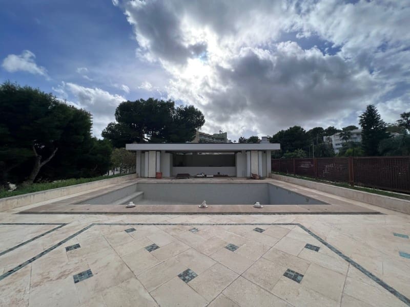 10 Zimmer Villa zu verkaufen in Palmanova mit Pool - 6.500.000 € (Ref: 9390987)