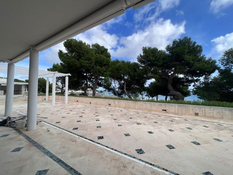 10 Zimmer Villa zu verkaufen in Palmanova mit Pool - 6.500.000 € (Ref: 9390987)