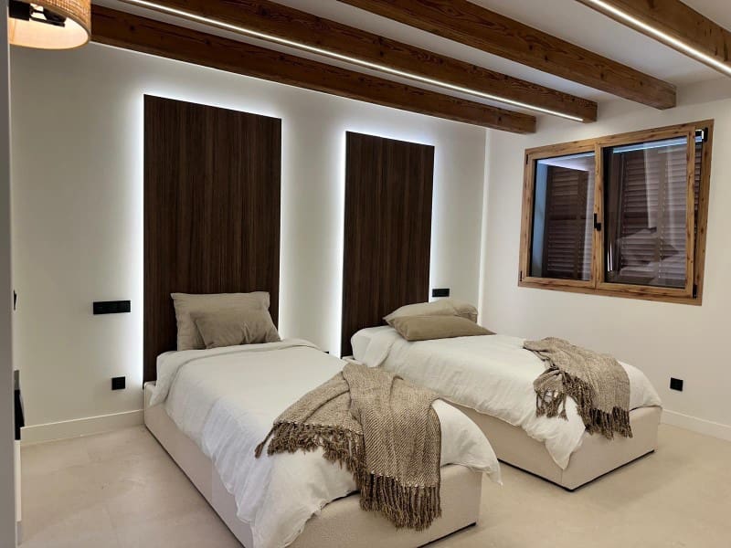 Villa te koop in Pollensa / Pollenca met zwembad garage - € 2.800.000 (Ref: 9400786)