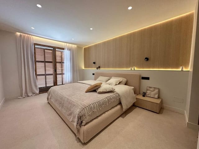 Villa te koop in Port de Pollença, Pollensa / Pollença met zwembad garage - € 2.800.000 (Ref: 9400786)