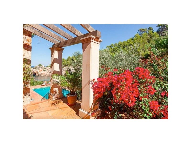 3 soveværelse Villa til salg i Deia med swimmingpool - € 3.590.000 (Ref: 9406549)