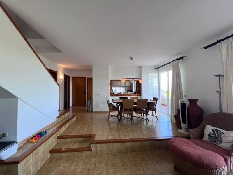 3 bedroom Apartment for sale in Santa Ponsa with pool - € 895,000 (Ref: 9406550)
