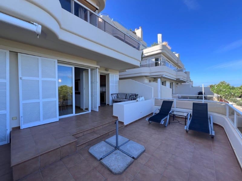 3 bedroom Apartment for sale in Santa Ponsa with pool - € 895,000 (Ref: 9406550)