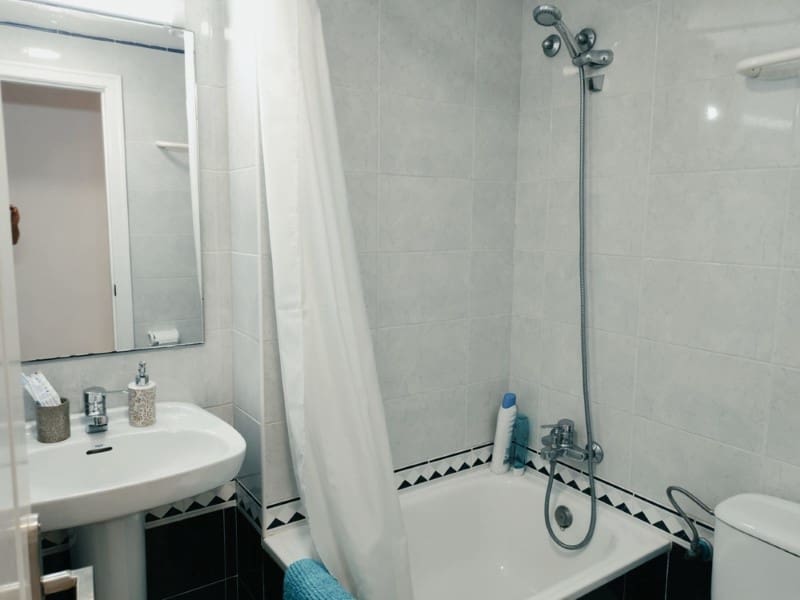 2 soveværelse Lejlighed til leje i El Toro / Port Adriano med swimmingpool - € 2.300 (Ref: 9406551)