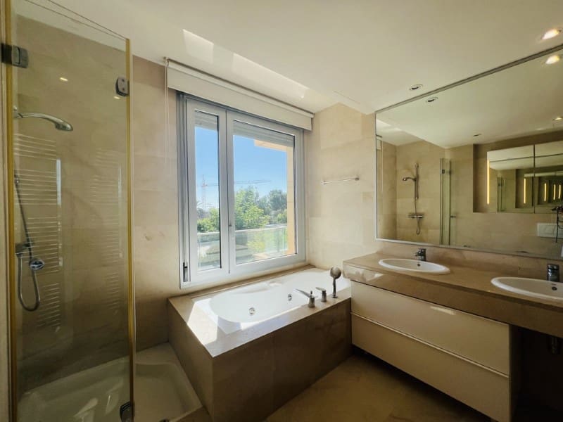 3 chambre Appartement à vendre à Sol de Mallorca avec piscine - 1 100 000 € (Ref: 9419977)