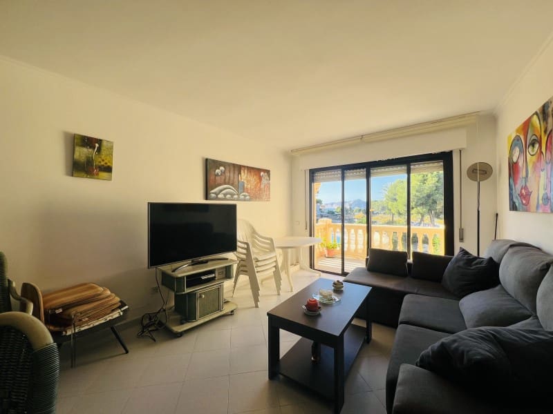 2 bedroom Apartment for rent in Santa Ponsa with pool - € 1,800 (Ref: 9435030)