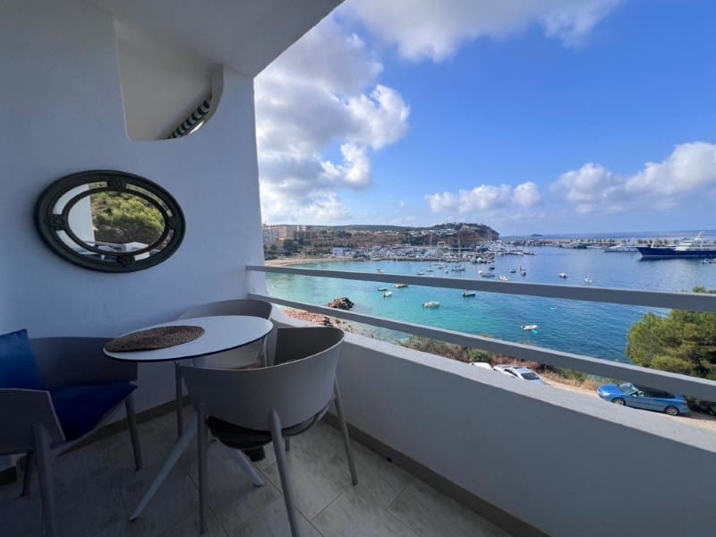 2 soveværelse Lejlighed til leje i El Toro / Port Adriano - € 1.600 (Ref: 9435032)