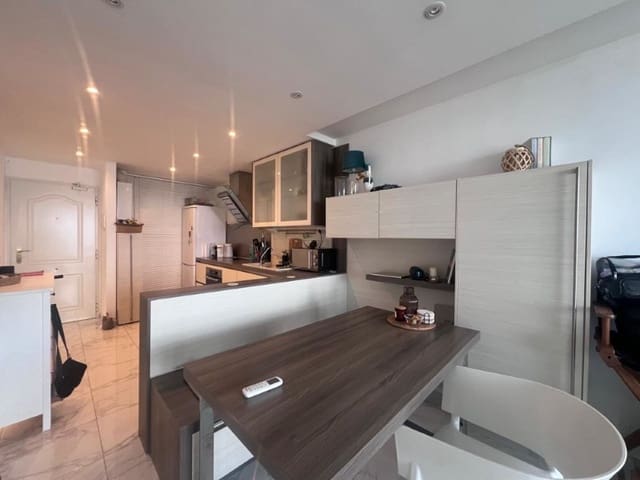 2 soveværelse Lejlighed til leje i El Toro / Port Adriano, Calvià - € 1.600 (Ref: 9435032)