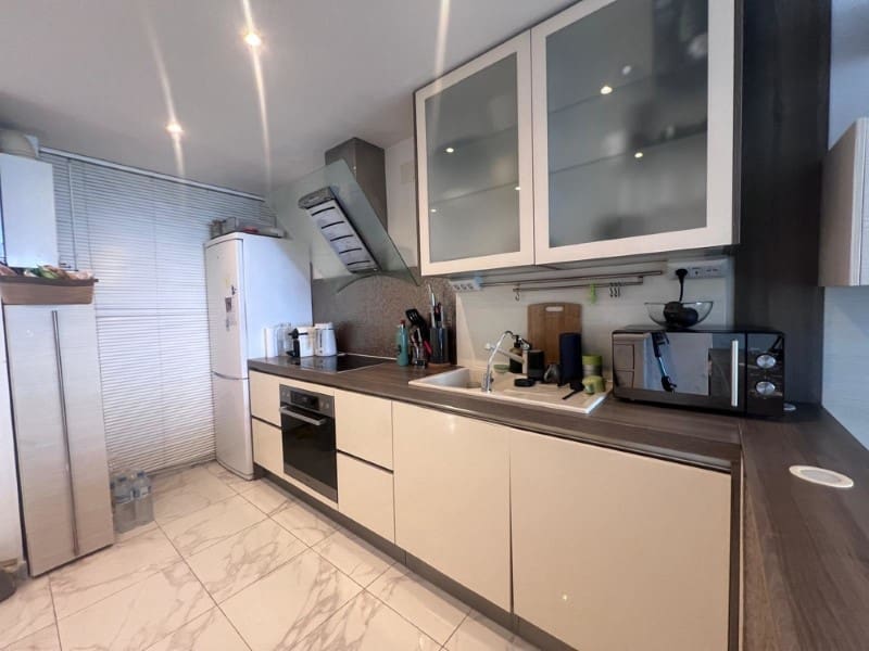 2 soveværelse Lejlighed til leje i El Toro / Port Adriano - € 1.600 (Ref: 9435032)