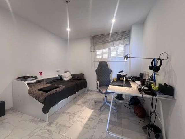 2 soveværelse Lejlighed til leje i El Toro / Port Adriano, Calvià - € 1.600 (Ref: 9435032)