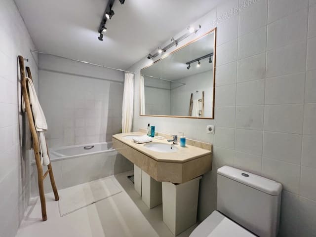 2 Zimmer Apartment zu verkaufen in Santa Ponsa, Calvià mit Pool - 685.000 € (Ref: 9435033)