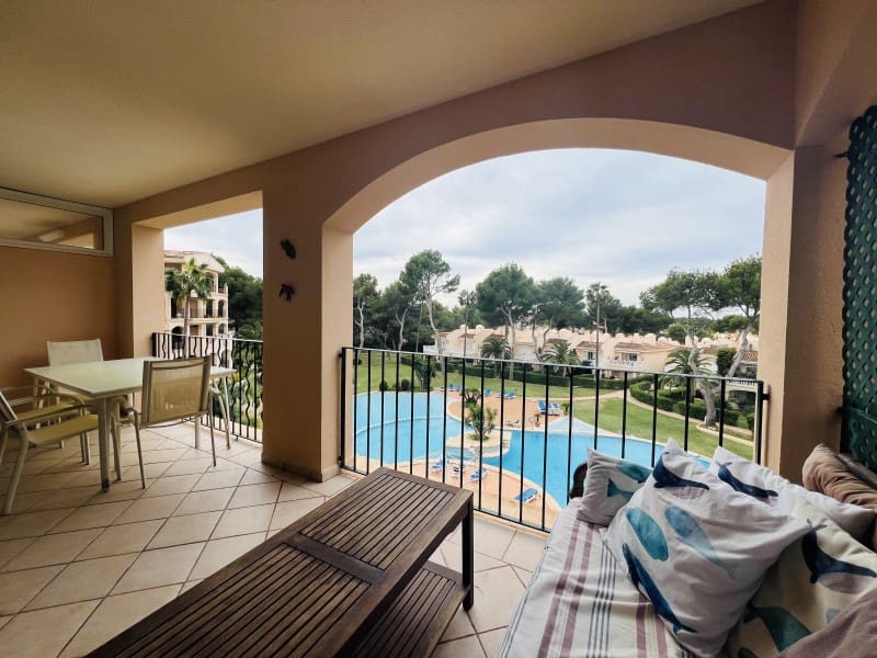 2 bedroom Apartment for sale in Santa Ponsa with pool - € 685,000 (Ref: 9435033)