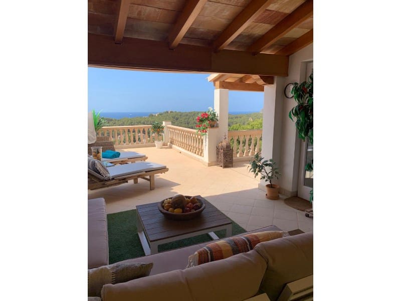 3 bedroom Penthouse for sale in Peguera / Paguera - € 1,590,000 (Ref: 9462456)