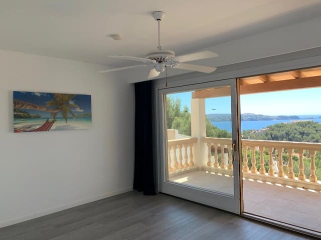 3 bedroom Penthouse for sale in Peguera / Paguera, Calvià - € 1,590,000 (Ref: 9462456)