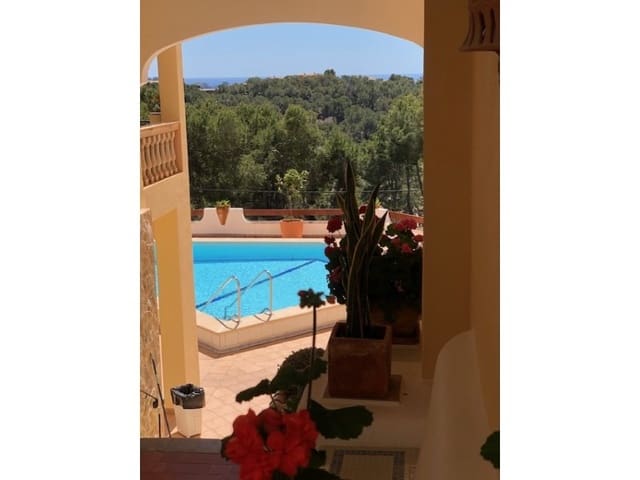 3 bedroom Penthouse for sale in Peguera / Paguera, Calvià - € 1,590,000 (Ref: 9462456)