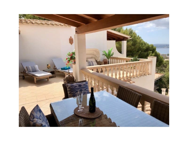 3 bedroom Penthouse for sale in Peguera / Paguera - € 1,590,000 (Ref: 9462456)