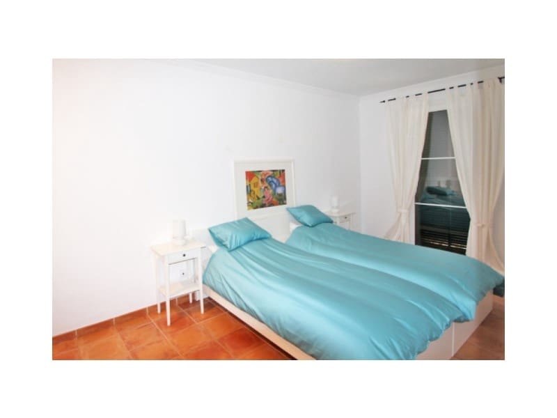 4 bedroom Semi-detached Villa for rent in Es Camp De Mar / El Camp De Mar with pool - € 3,200 (Ref: 9473174)