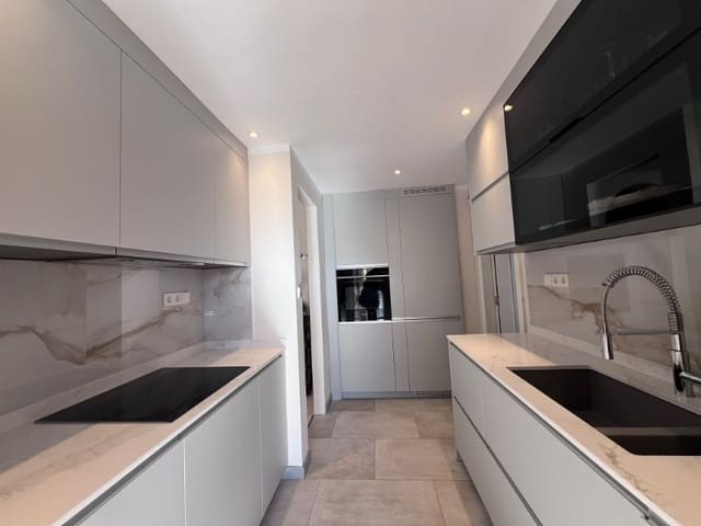 2 slaapkamer Appartement te koop in Santa Ponsa, Calvià - € 895.000 (Ref: 9485227)