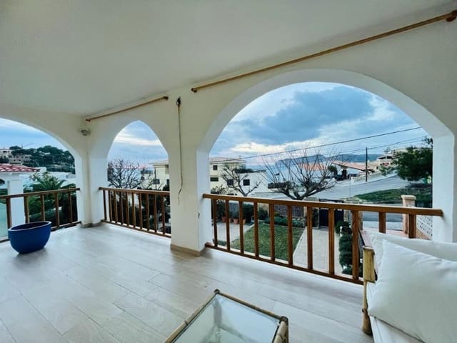 3 Zimmer Apartment zu vermieten in Santa Ponsa, Calvià mit Pool - 2.200 € (Ref: 9491515)