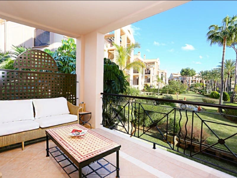 3 bedroom Apartment for rent in Santa Ponsa with pool - € 3,000 (Ref: 9495378)