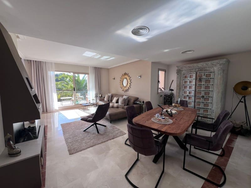 2 bedroom Apartment for sale in Santa Ponsa - € 895,000 (Ref: 9497313)