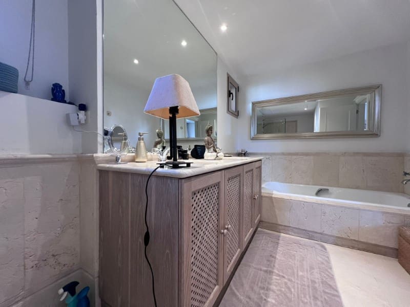 2 bedroom Apartment for sale in Santa Ponsa - € 895,000 (Ref: 9497313)