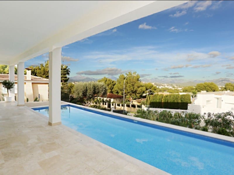 3 soverom Villa til leie i Santa Ponsa med svømmebasseng garasje - € 8 300 (Ref: 9516268)