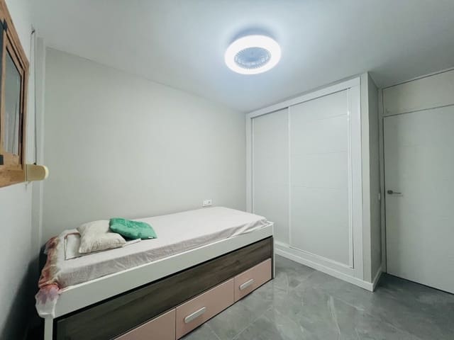 2 makuuhuone Huoneisto vuokrattavana paikassa Santa Ponsa, Calvià mukana 
autotalli - 1 500 € (Ref: 9528372)