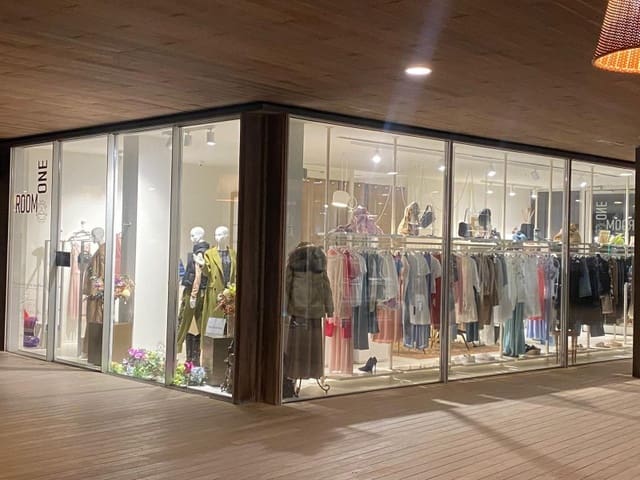 Erhverv til leje i El Toro / Port Adriano, Calvià - € 1.500 (Ref: 9543447)