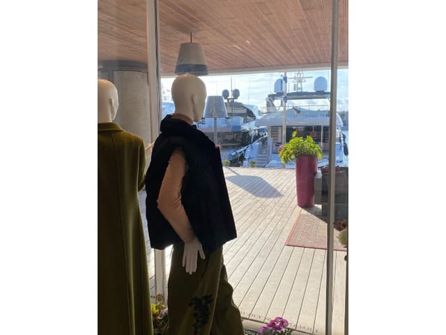 Erhverv til leje i El Toro / Port Adriano, Calvià - € 1.500 (Ref: 9543447)