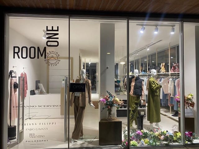 Erhverv til leje i El Toro / Port Adriano, Calvià - € 1.500 (Ref: 9543447)