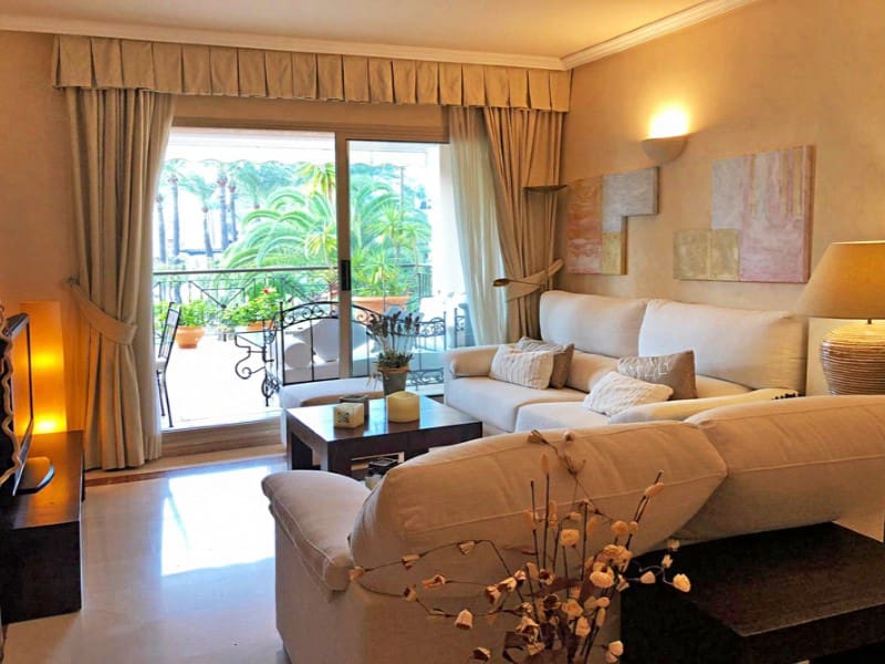 2 Zimmer Apartment zu vermieten in Santa Ponsa mit Pool Garage - 2.200 € (Ref: 9561920)