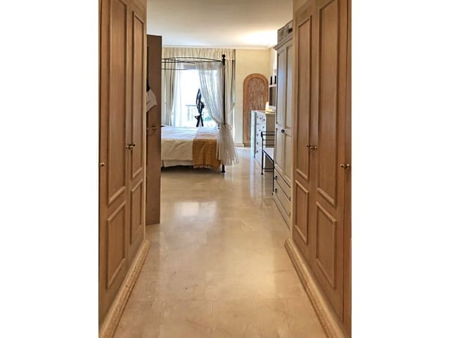 2 Zimmer Apartment zu vermieten in Santa Ponsa, Calvià mit Pool Garage - 2.200 € (Ref: 9561920)