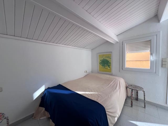 Penthouse de 2 chambres à louer à Santa Ponsa, Calvià avec piscine - 2 200 € (Ref: 9574872)