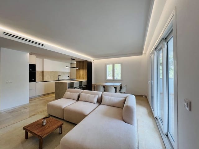 3 bedroom Apartment for rent in Santa Ponsa, Calvià - € 2,550 (Ref: 9586614)