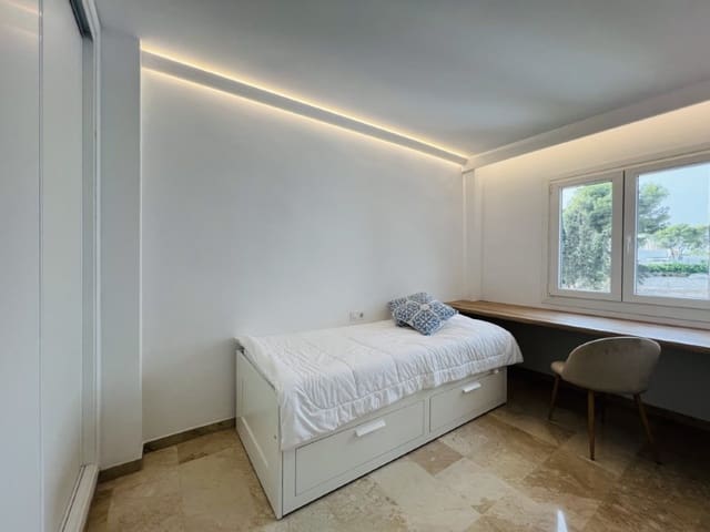 3 bedroom Apartment for rent in Santa Ponsa, Calvià - € 2,550 (Ref: 9586614)