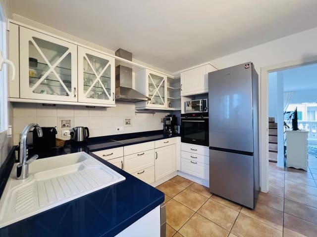 Maison de Ville de 2 chambres à louer à Genova, Palma de Mallorca avec piscine garage - 1 900 € (Ref: 9608161)