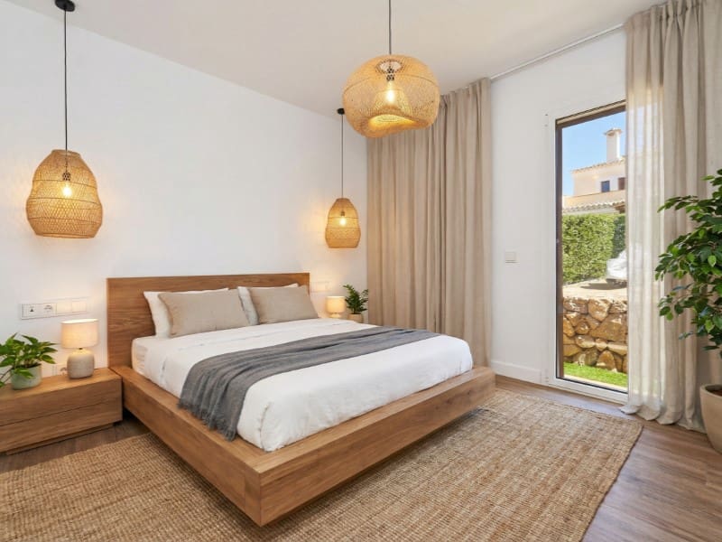 3 bedroom Villa for sale in Santa Ponsa with pool - € 1,750,000 (Ref: 9616183)