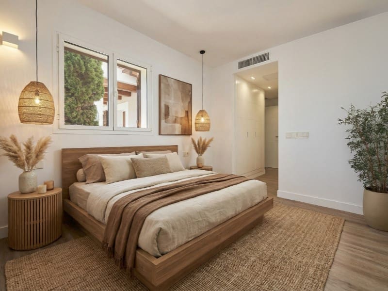 3 bedroom Villa for sale in Santa Ponsa with pool - € 1,750,000 (Ref: 9616183)