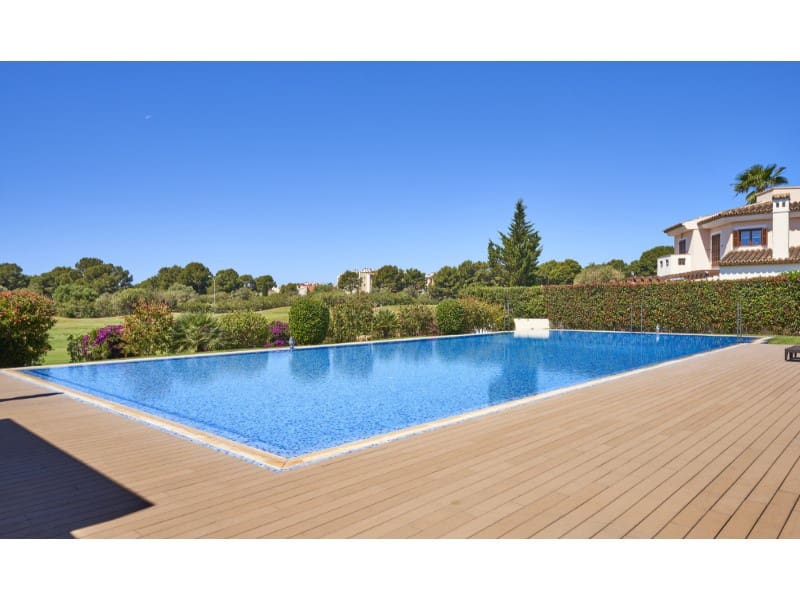 3 bedroom Villa for sale in Santa Ponsa with pool - € 1,750,000 (Ref: 9616183)