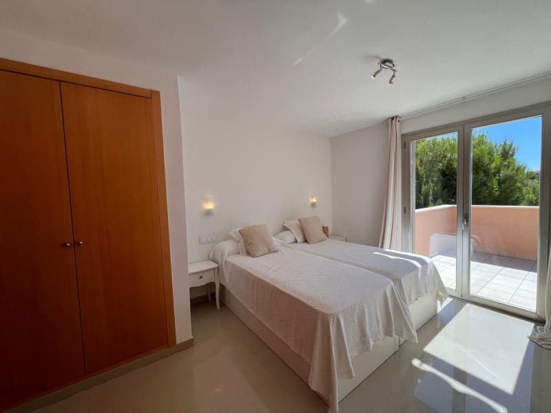 Pareado de 4 habitaciones en Cala Vinyes / Cala Vinyas / Cala Viñas en alquiler con piscina garaje - 3.950 € (Ref: 9625791)