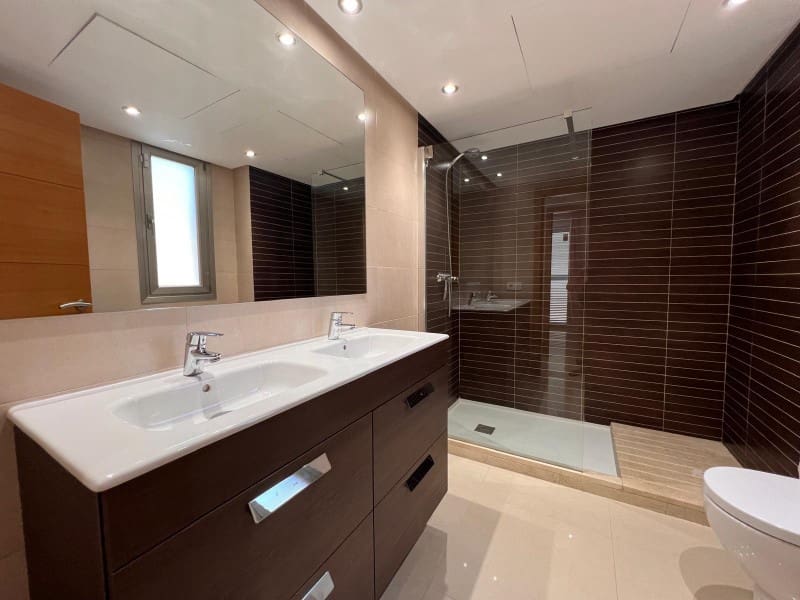 Pareado de 4 habitaciones en Cala Vinyes / Cala Vinyas / Cala Viñas en alquiler con piscina garaje - 3.950 € (Ref: 9625791)