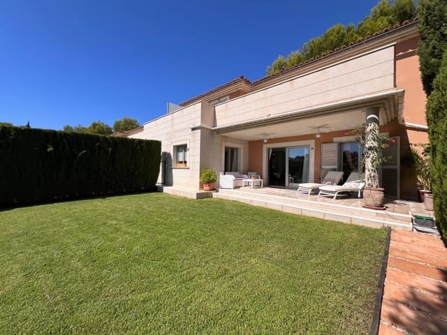 4 slaapkamer Halfvrijstaande villa te huur in Cala Vinyes / Cala Vinyas / Cala Viñas, Calvià met zwembad garage - € 3.950 (Ref: 9625791)