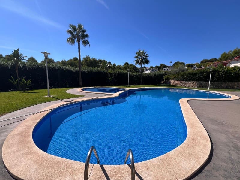 Pareado de 4 habitaciones en Cala Vinyes / Cala Vinyas / Cala Viñas en alquiler con piscina garaje - 3.950 € (Ref: 9625791)