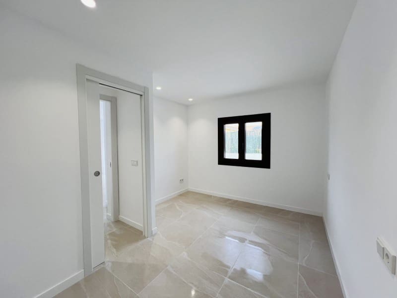 3 sypialnia Willa do wynajęcia w El Toro / Port Adriano - 2 900 € (Ref: 9627682)