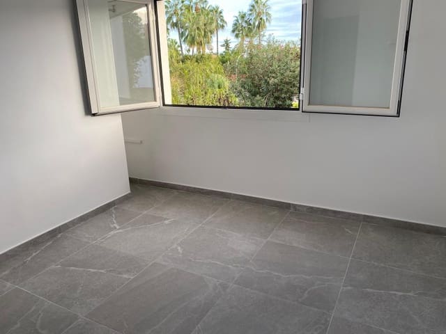 1 slaapkamer Appartement te huur in Palmanova, Calvià - € 1.500 (Ref: 9648003)