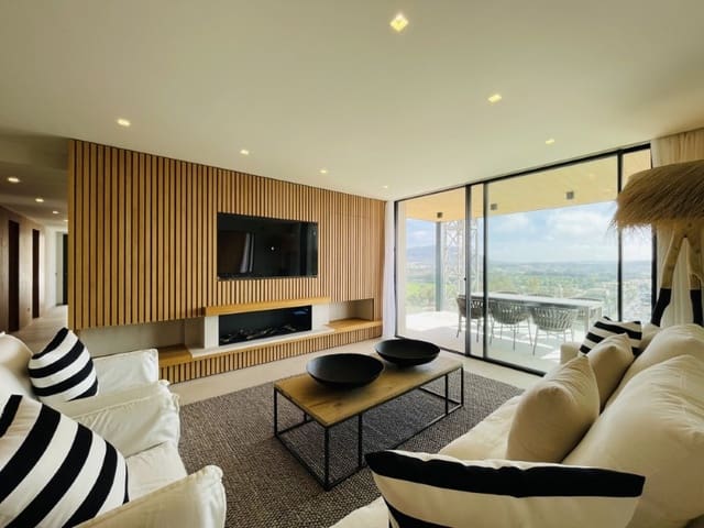 4 soverom Penthouse til leie i Santa Ponsa, Calvià med svømmebasseng - € 8 000 (Ref: 9648007)