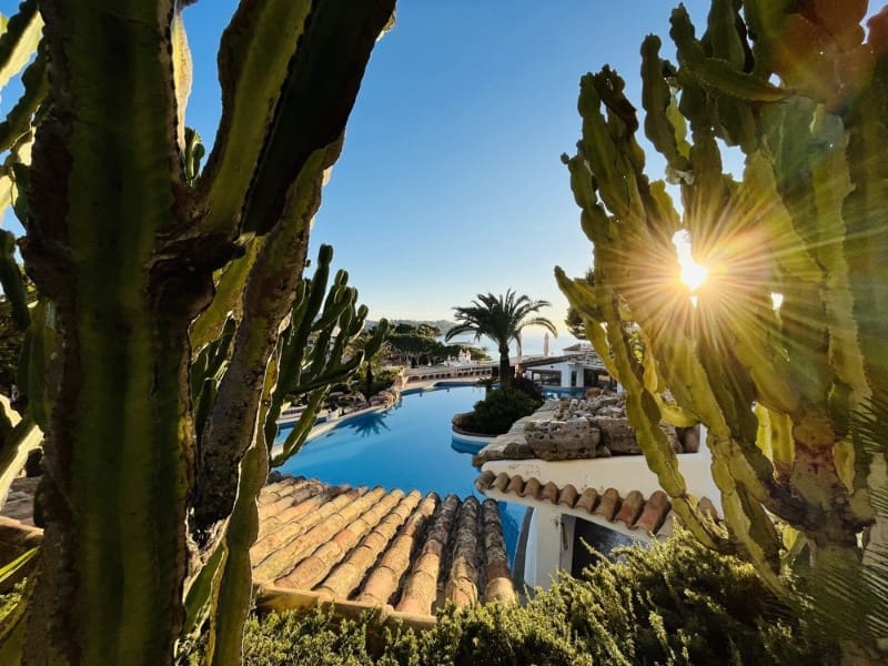 3 slaapkamer Appartement te koop in Costa de la Calma met zwembad - € 1.850.000 (Ref: 9648008)