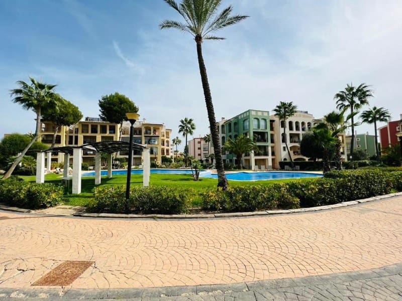 Apartamento de 2 habitaciones en Santa Ponsa en alquiler con piscina - 2.850 € (Ref: 9655972)