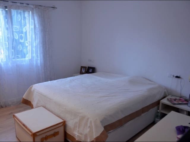 3 quarto Moradia para arrendar em Calvià Pueblo, Calvià com garagem - 3 000 € (Ref: 9659300)